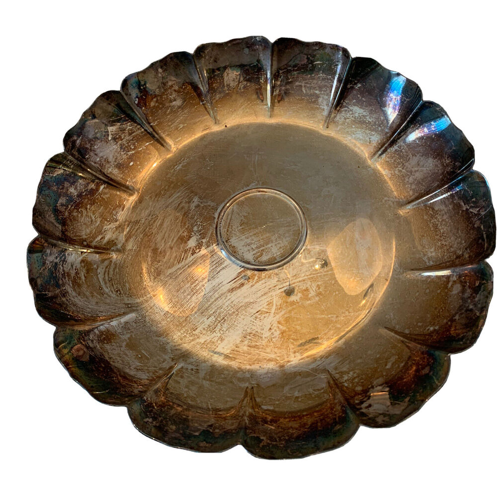 Vintage Fisher Silverplate Silver Plated Scalloped Edge 11 1/4" Diameter Shallow